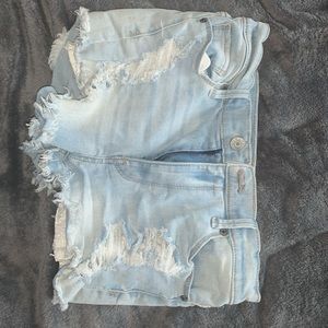 Cut off shorts